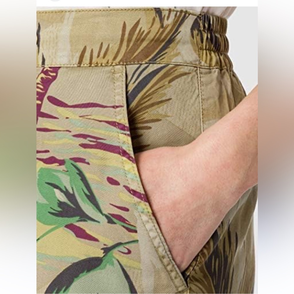 Desigual Pearl Harbour Shorts Femmes Bermuda Paper Bag  Shorts NWT Medium - Picture 3 of 9